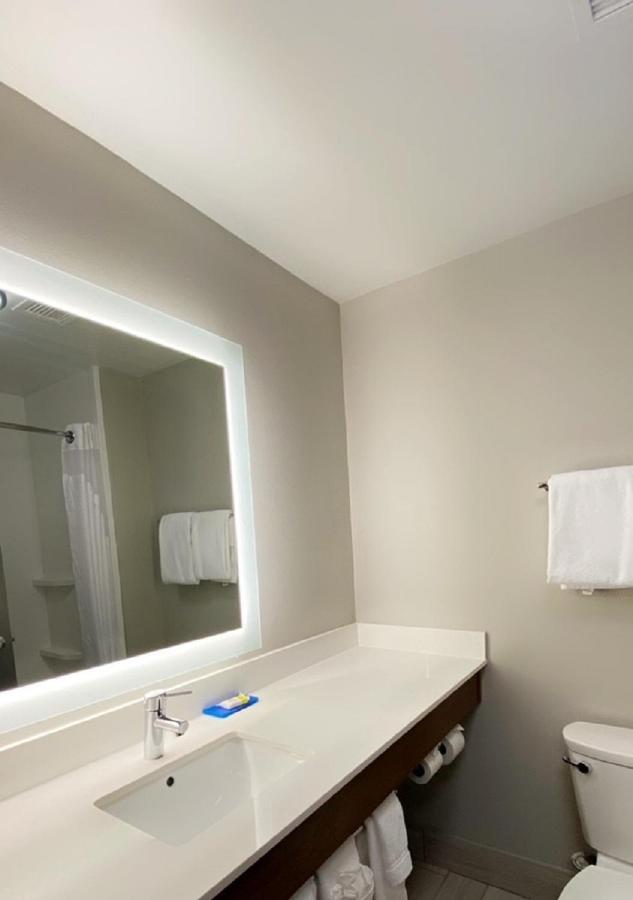 Holiday Inn Express Quantico - Stafford By Ihg Zewnętrze zdjęcie